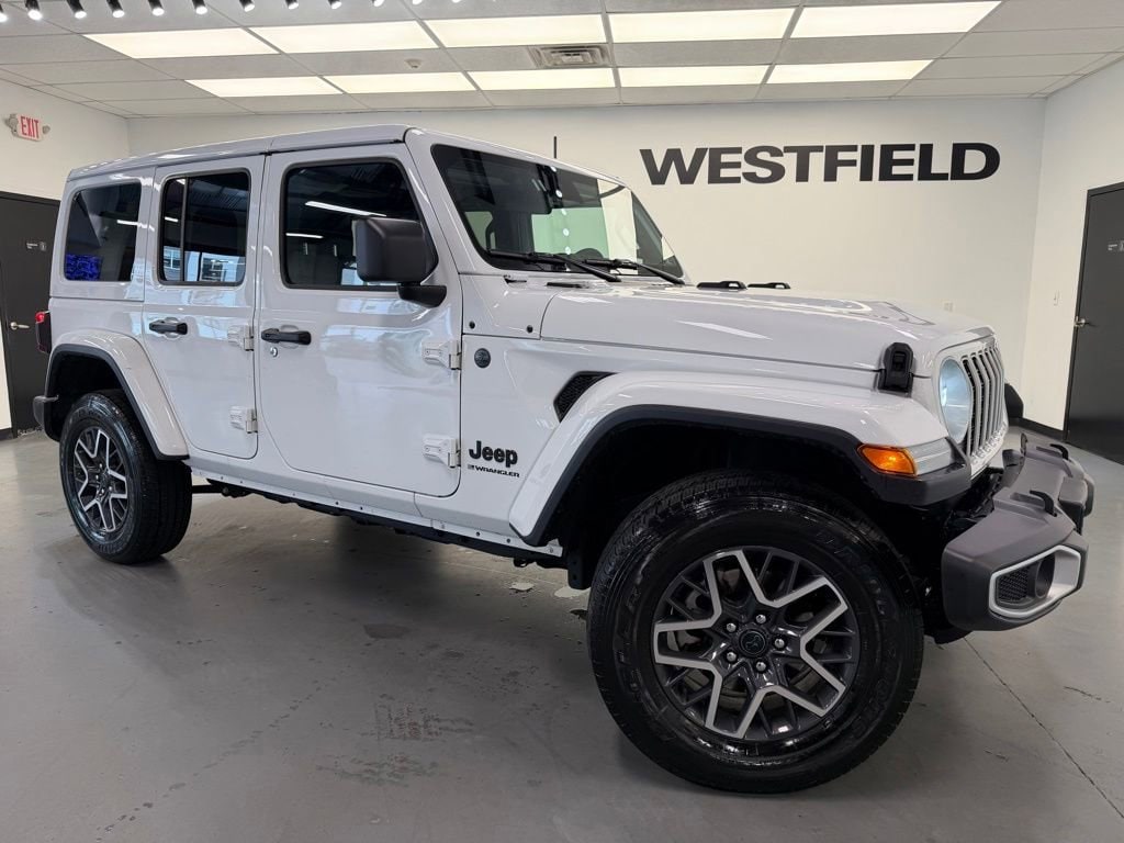 2025 Jeep Wrangler Sahara's photo