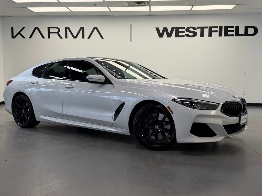 2020 BMW 8 Series 840i