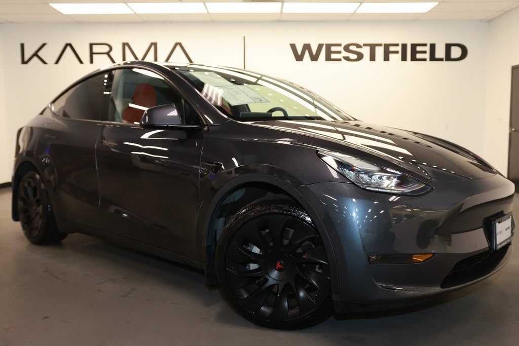 2022 Tesla Model Y Long Range's photo