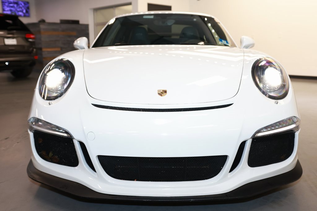 2015 Porsche 911 GT3 photo 2