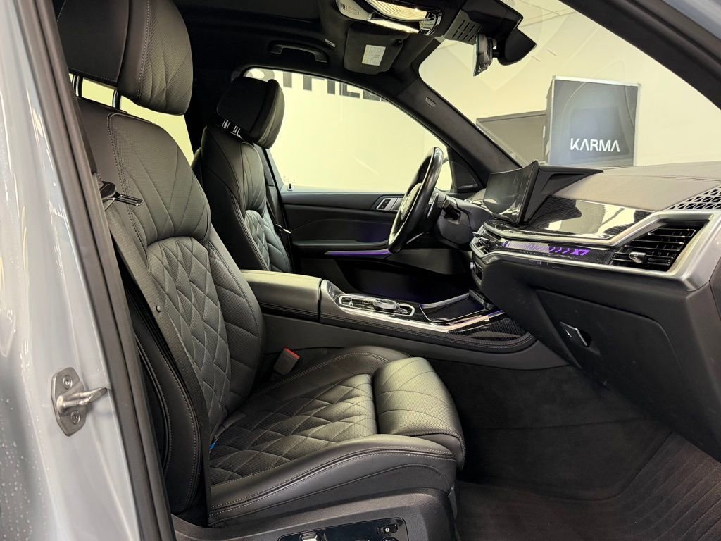 2023 BMW X7 40i - Photo 22