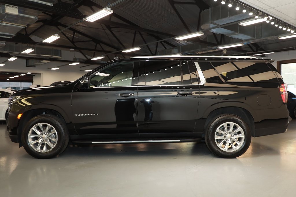 2024 Chevrolet Suburban Premier photo 4