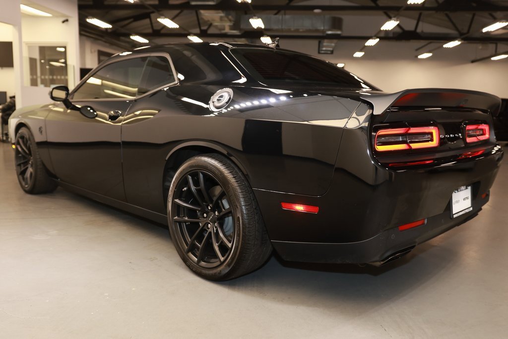 2023 Dodge Challenger SRT8 Hellcat photo 2