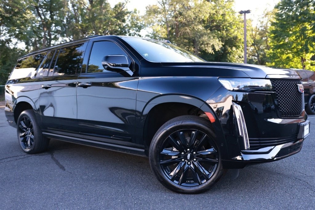 Used 2024 Cadillac Escalade ESV 4WD Sport 4WD  Sport