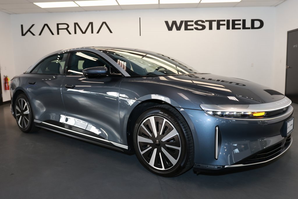 2025 Lucid Air Touring photo 9