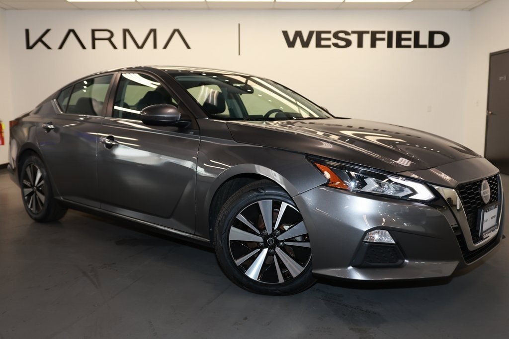 2022 Nissan Altima SV