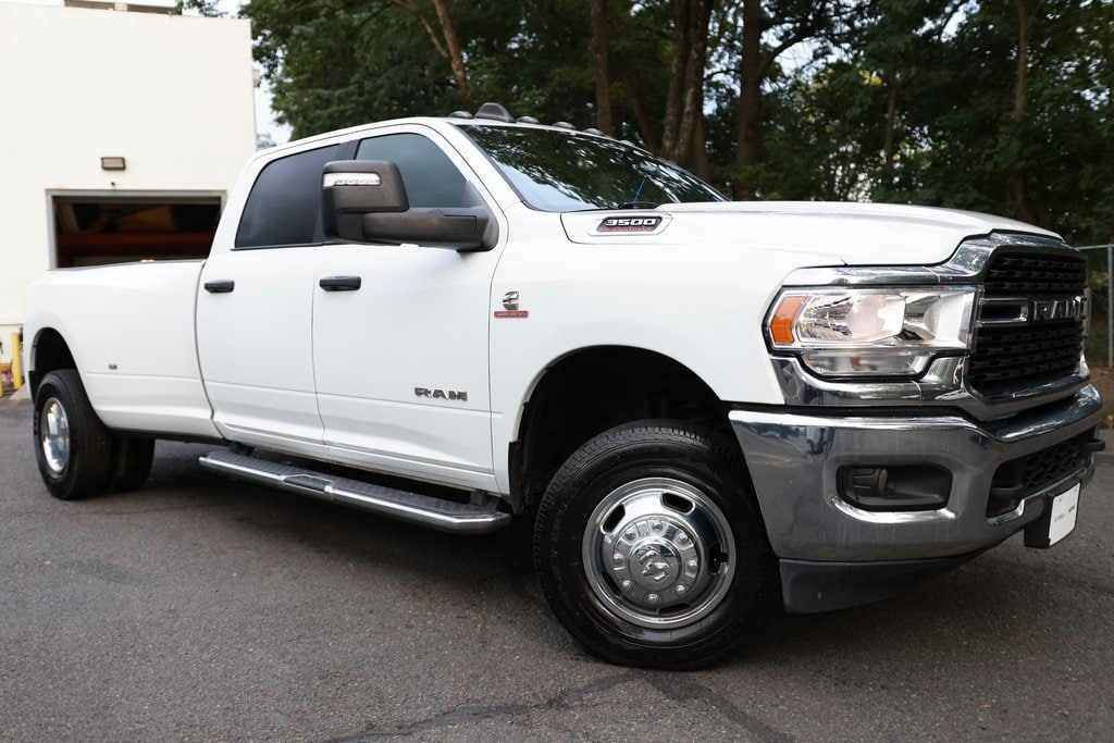 2023 RAM Ram 3500 Pickup Big Horn's photo