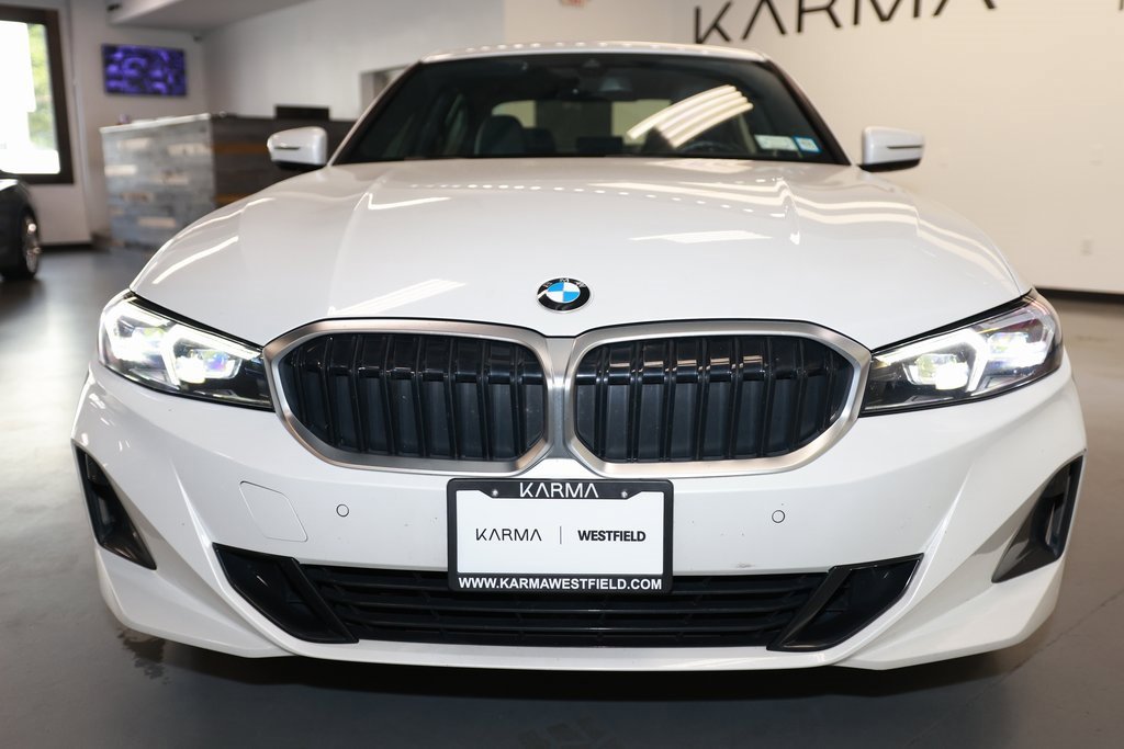 2024 Bmw 330i xDrive photo 2