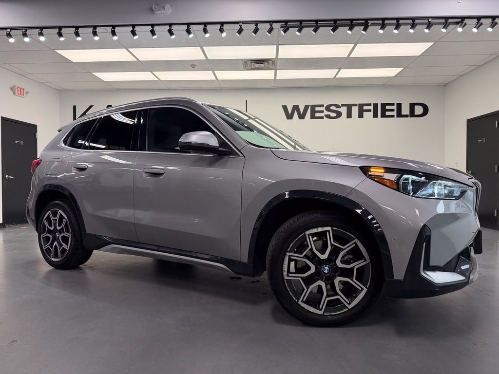 2024 BMW X1 28i