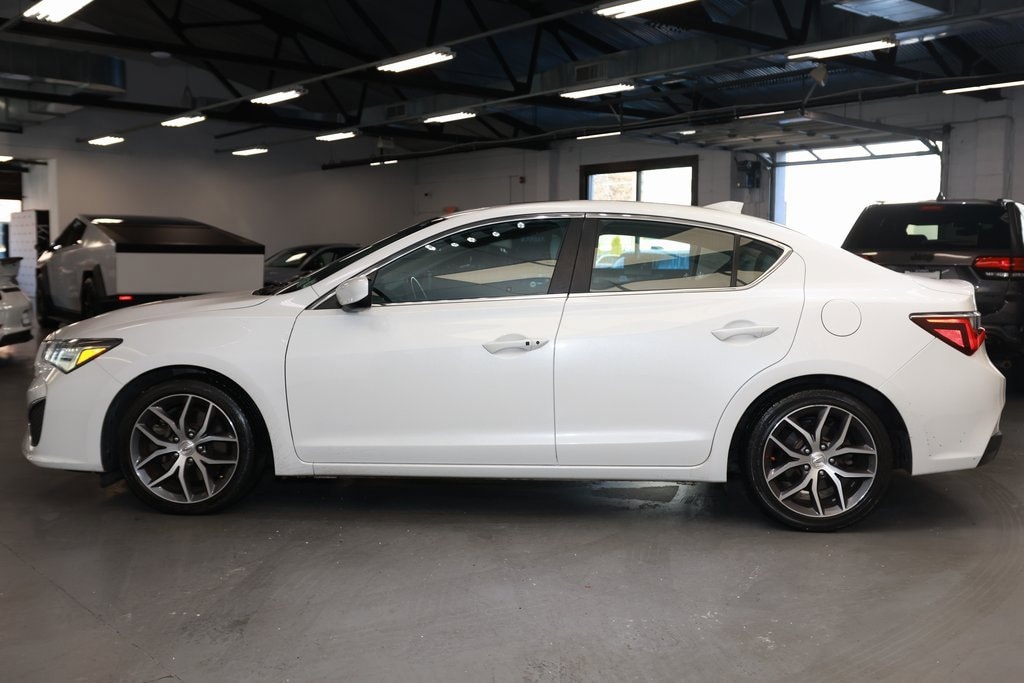 Used 2021 Acura ILX w/Premium Package Sedan