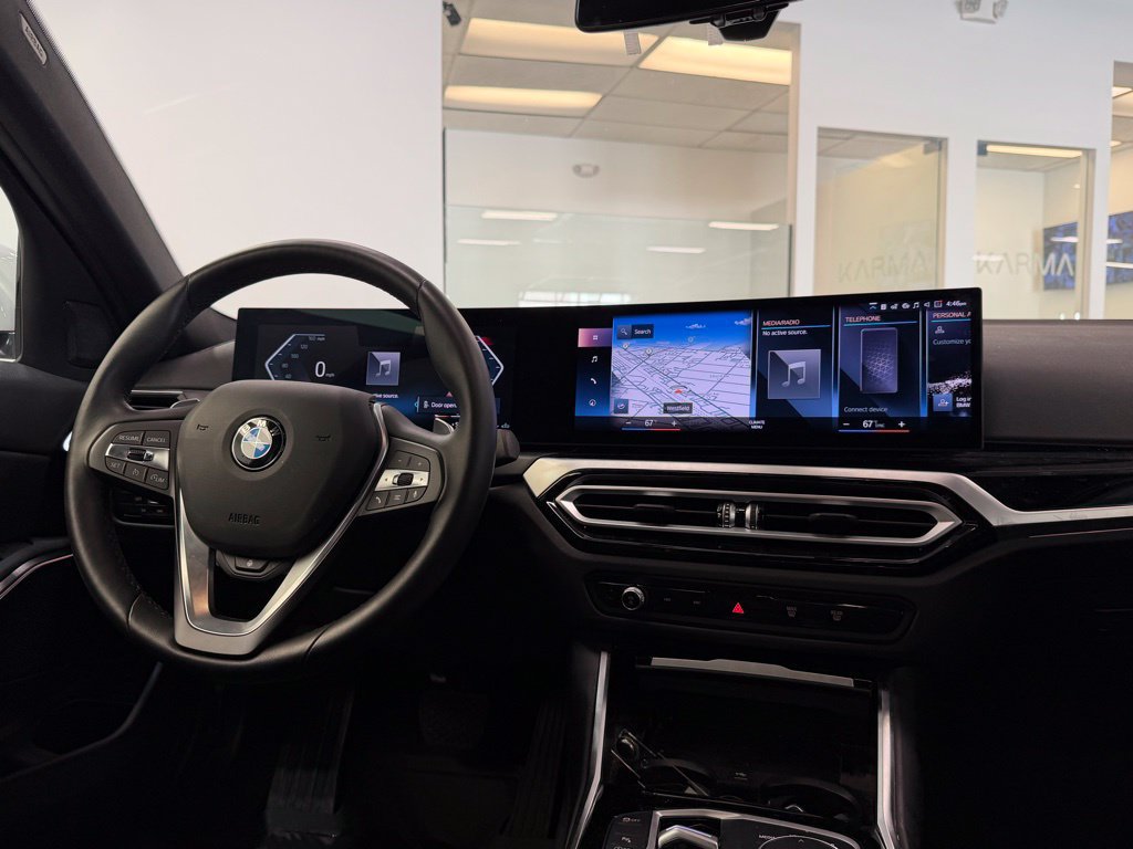 2024 BMW 3 Series 330i - Photo 22