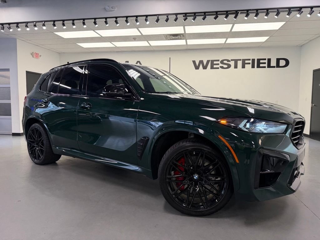 2024 BMW X5 M Competition's photo
