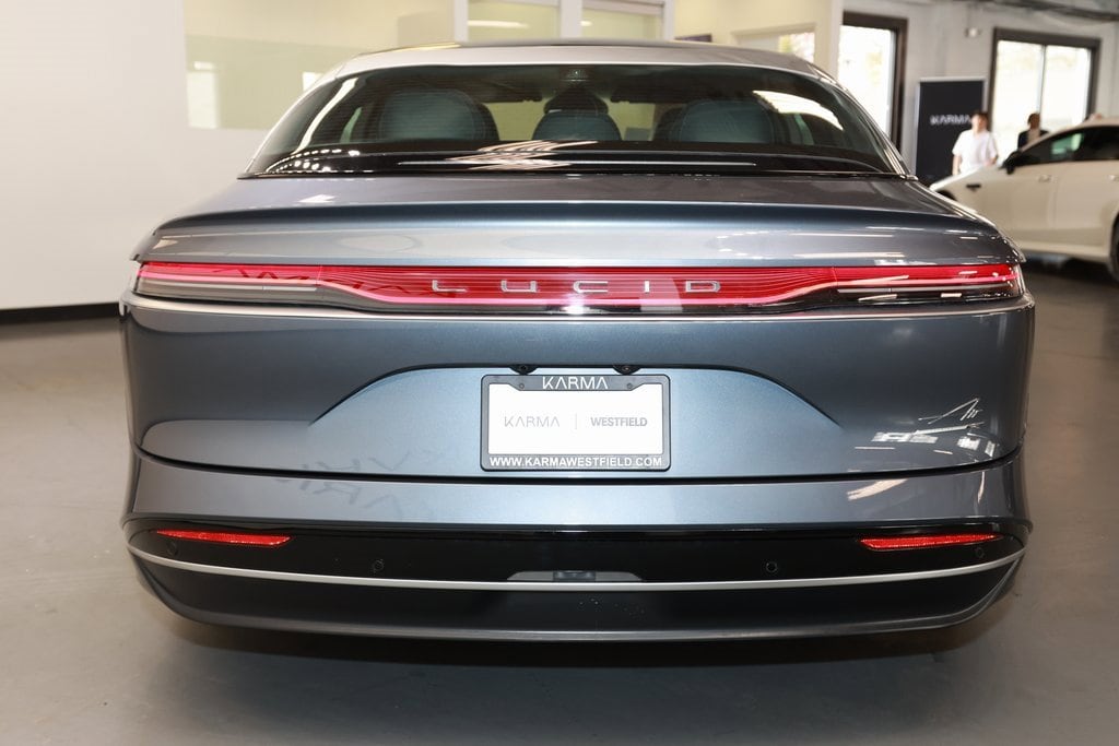 2025 Lucid Air Touring photo 6