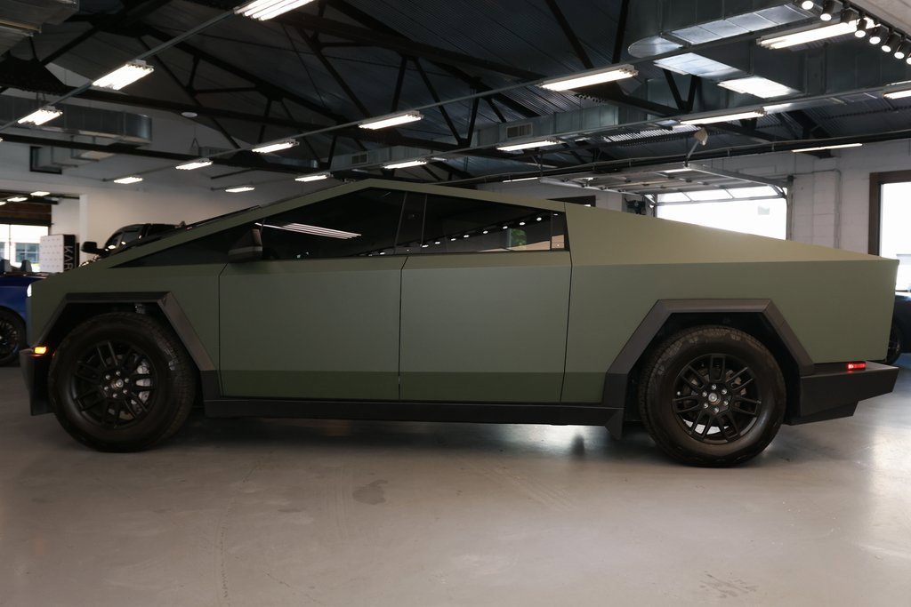 2024 Tesla Cybertruck Cyberbeast All-Wheel Drive photo 4