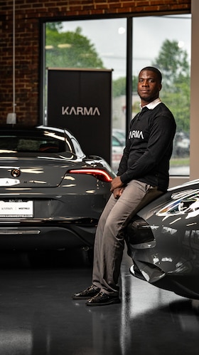 Staff member Jonathan Lubintus from a0ff1d041b5e