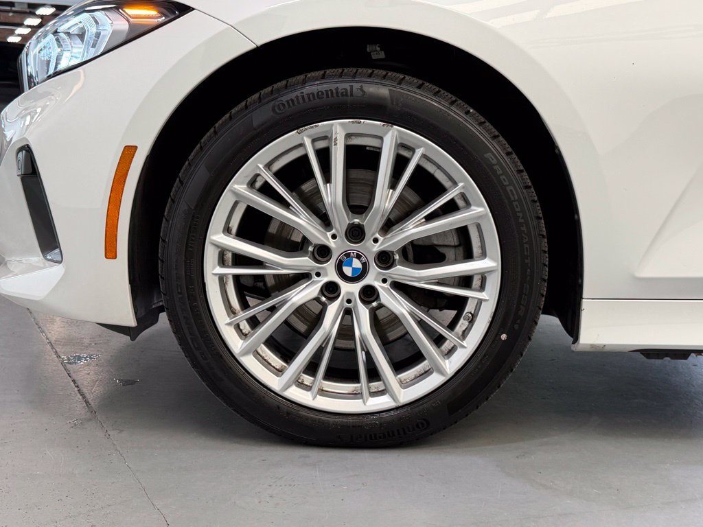 2024 BMW 3 Series 330i - Photo 25