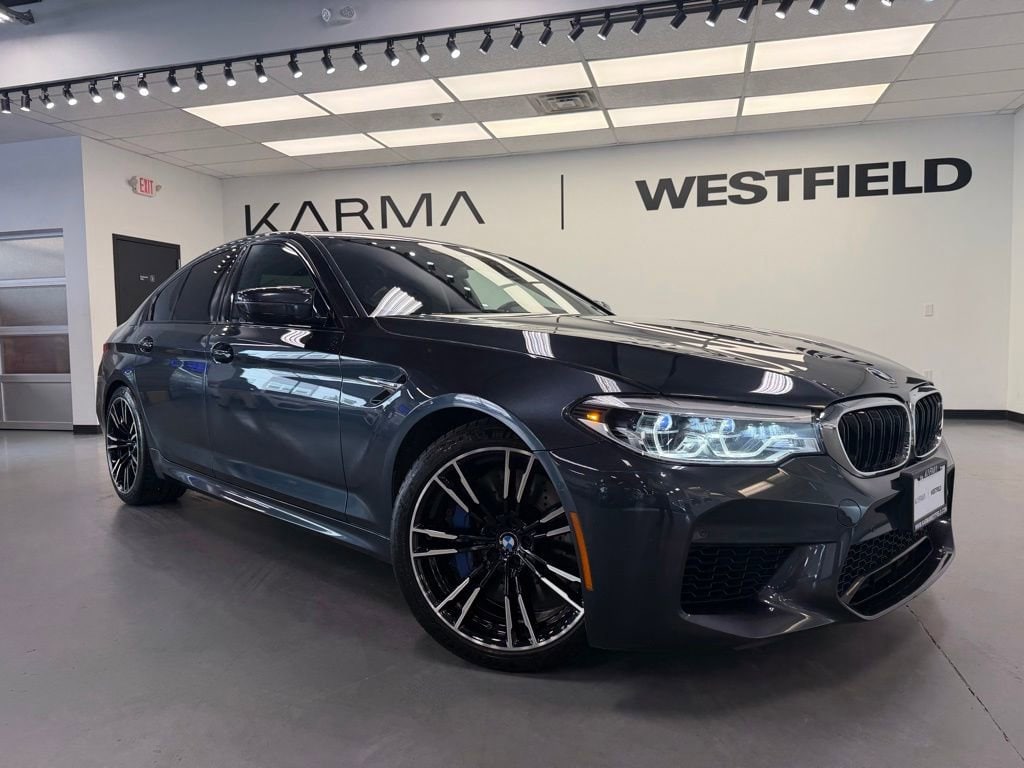 2019 BMW M5 -'s photo