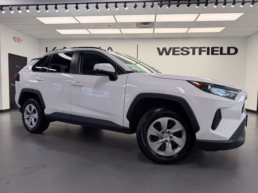 Used 2021 Toyota RAV4 LE LE AWD