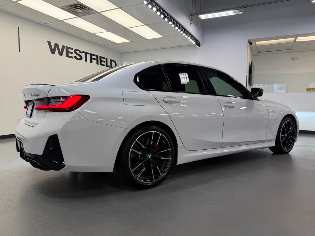 2024 BMW 3 Series M340i - Photo 7