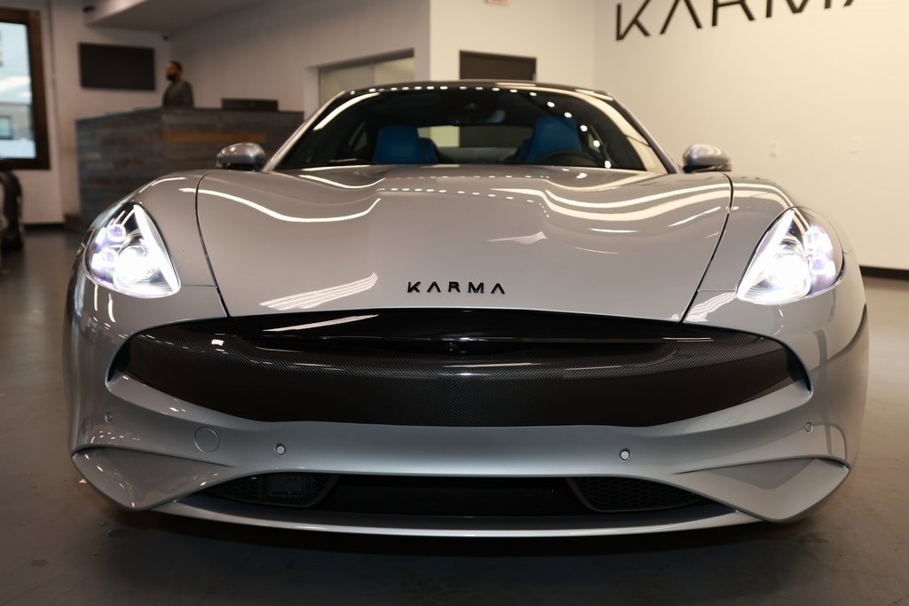 2025 Karma Revero Luxury photo 2