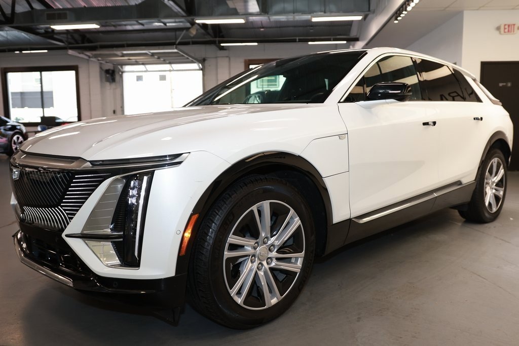 Used 2024 Cadillac Lyriq Tech Tech w/1SA