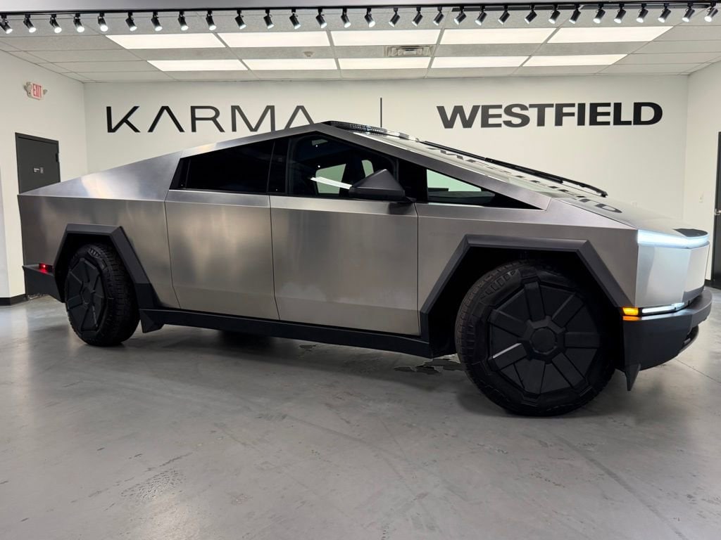 2024 Tesla Cybertruck
