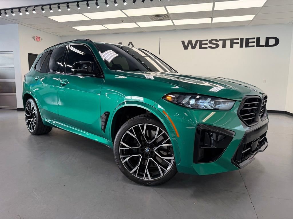 2024 BMW X5 M Competition's photo