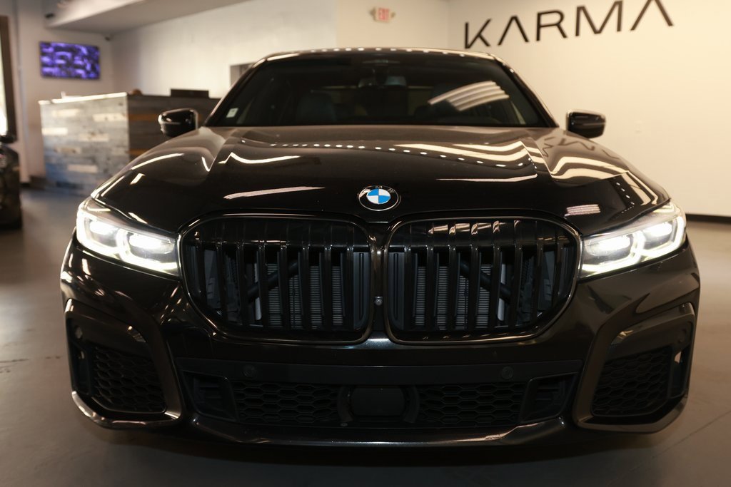 2021 Bmw 750i xDrive photo 2