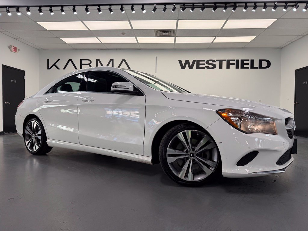  Mercedes-Benz CLA