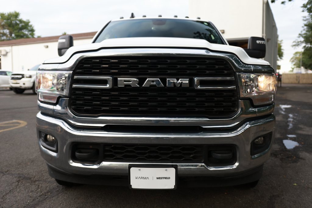 2023 Ram 3500 Big Horn photo 2