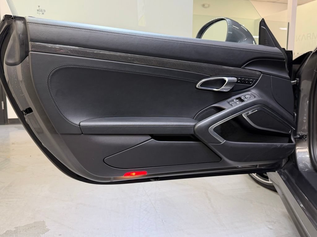 2019 Porsche 911 Turbo S - Photo 9