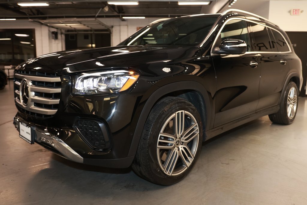 2024 Mercedes Benz GLS 4MATIC 450 photo 3