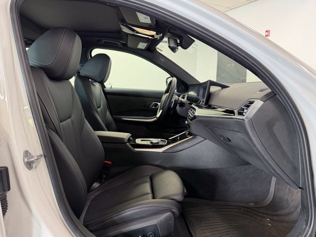 2024 BMW 3 Series 330i - Photo 20
