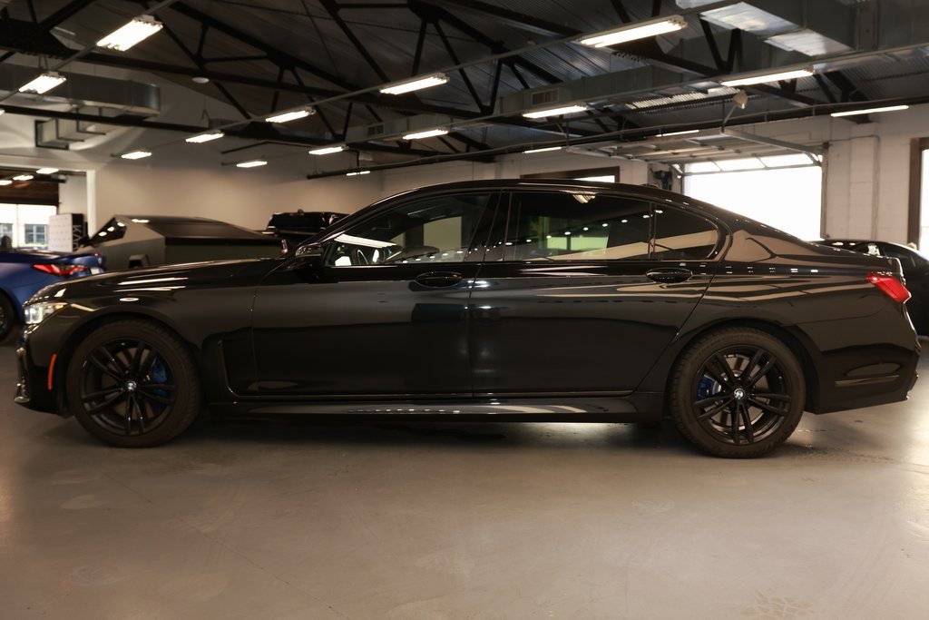 2021 Bmw 750i xDrive photo 4