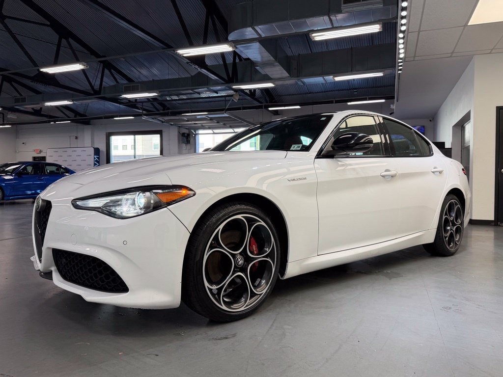 Used 2023 Alfa Romeo Giulia Veloce Veloce AWD