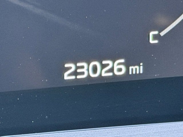 2023 Kia Telluride X-Pro photo 3