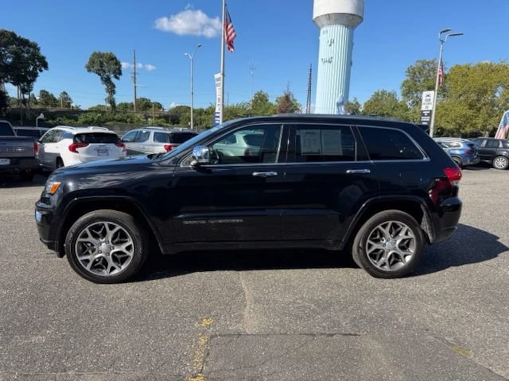 Used 2020 Jeep Grand Cherokee Overland SUV