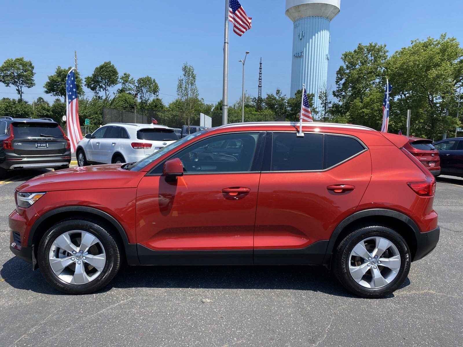 2019 Volvo XC40 T5 photo 4