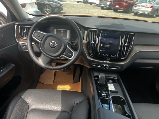 Certified 2022 Volvo XC60 Momentum with VIN YV4L12RK7N1987981 for sale in Rockville Centre, NY