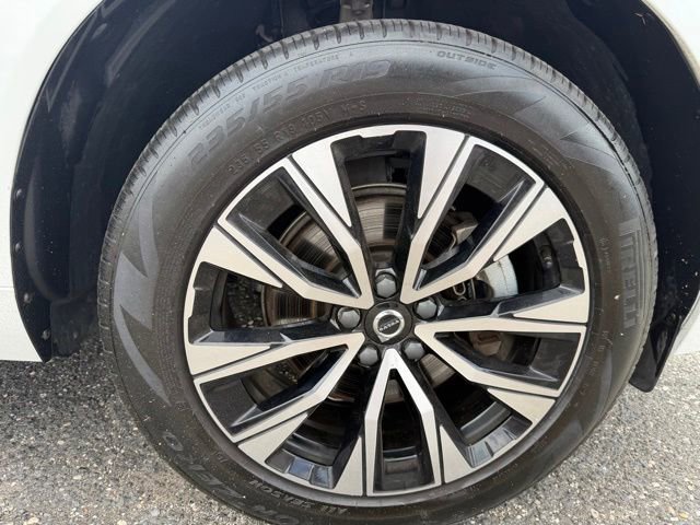 2024 Volvo XC60 Core - Photo 11