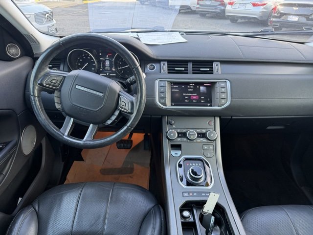 Used 2018 Land Rover Range Rover Evoque SE with VIN SALVP2RX5JH267613 for sale in Rockville Centre, NY
