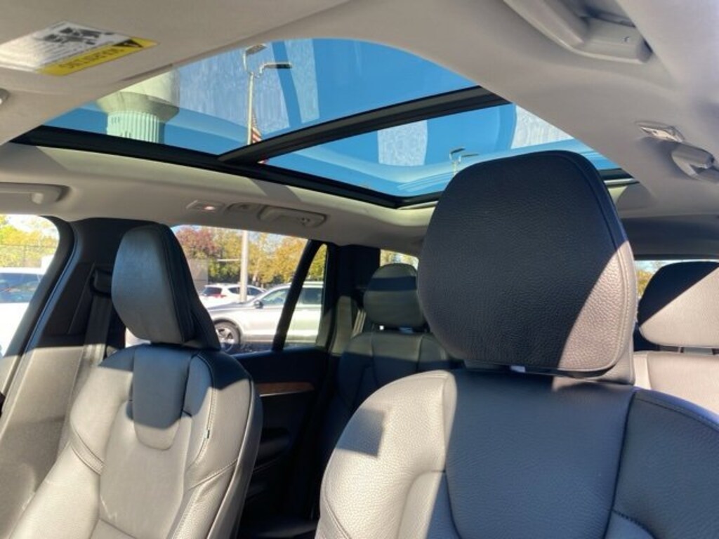 Used 2025 Volvo XC90 B5 Plus SUV