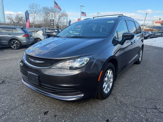 2020 Chrysler Voyager LXI