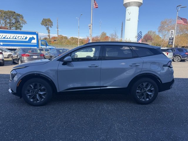 2023 Kia Sportage SX photo 2