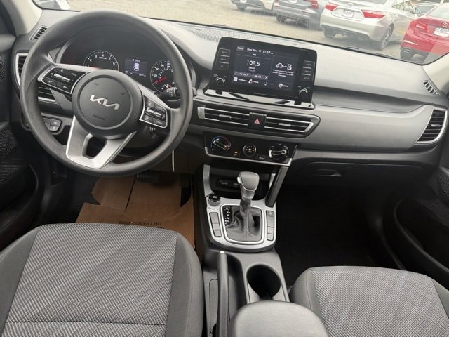 Used 2023 Kia Seltos LX with VIN KNDEPCAA9P7368334 for sale in Rockville Centre, NY