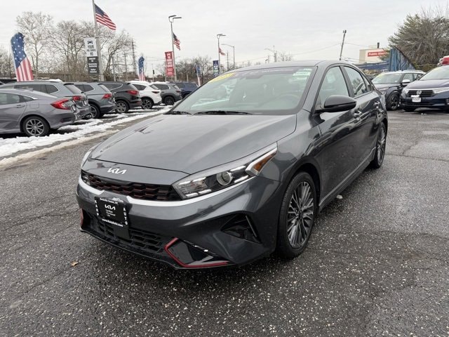 2023 Kia Forte GT-Line's photo