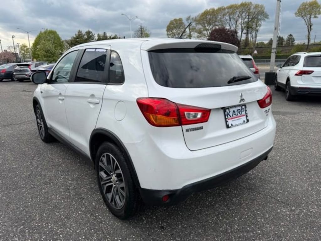 Used 2016 Mitsubishi Outlander Sport 2.4 ES SUV