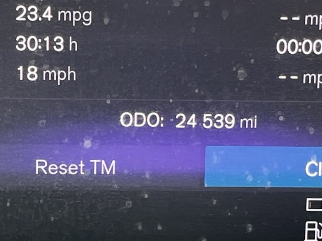 Certified 2023 Volvo XC60 Recharge Plug-In Hybrid Ultimate Dark SUV