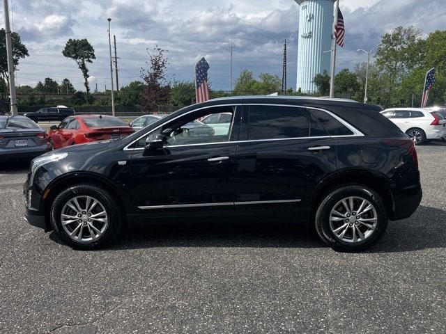 Used 2023 Cadillac XT5 Premium Luxury with VIN 1GYKNDRS0PZ106289 for sale in Rockville Centre, NY