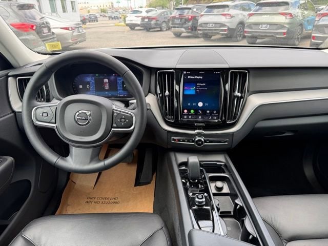 2024 Volvo XC60 Core - Photo 14
